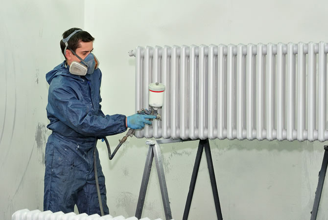 Keer terug Raak verstrikt in de buurt Radiator verven & radiatorkasten schilderen: ✓ prijs schilder, tips &  werkwijze - SchilderwerkenKosten.be